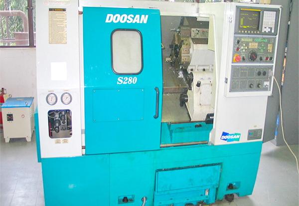 CNC Lathe Model : S280